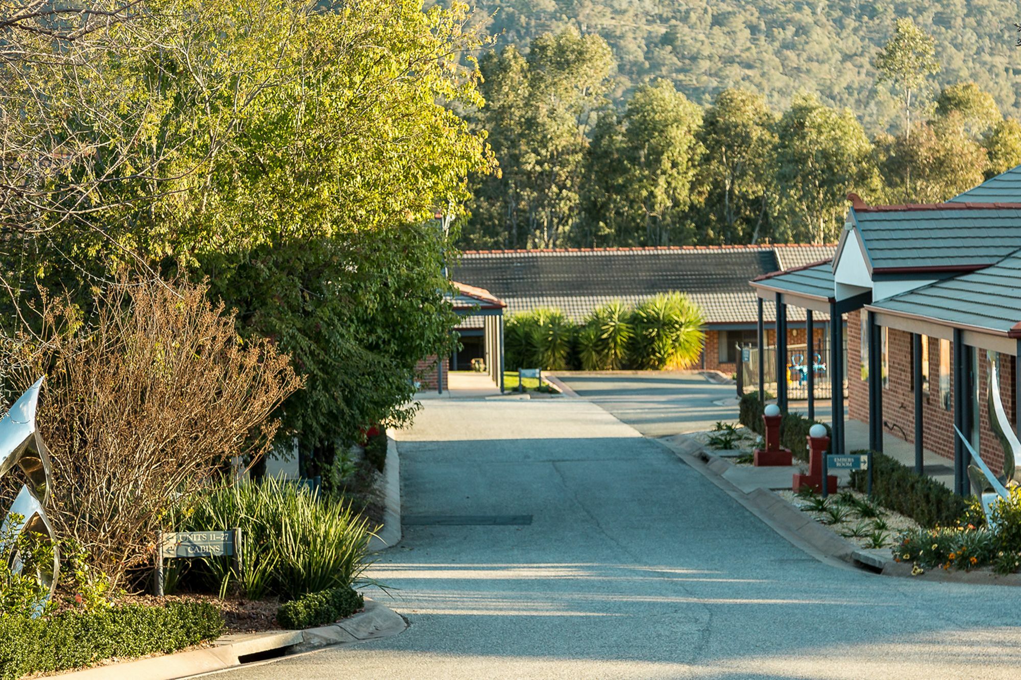 Blazing Stump Motel&Suites Wodonga Exterior foto